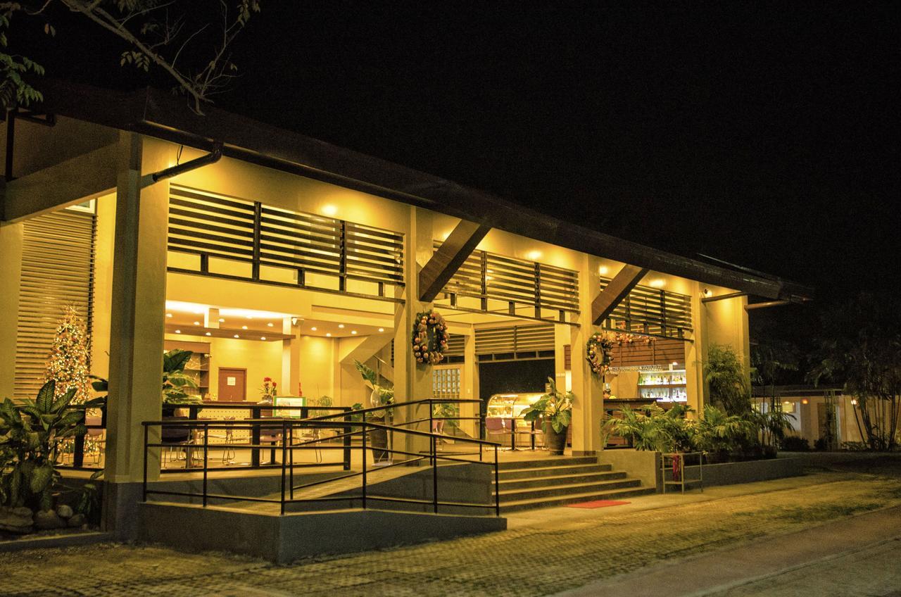 Seasons Hotel And Convention Center San Jose  Zewnętrze zdjęcie